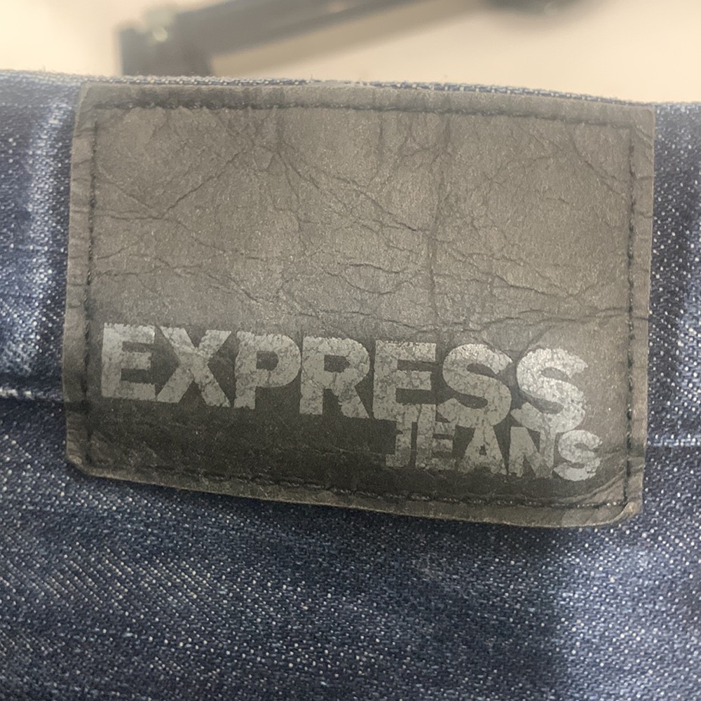 Express Jean - Picture 9 of 11